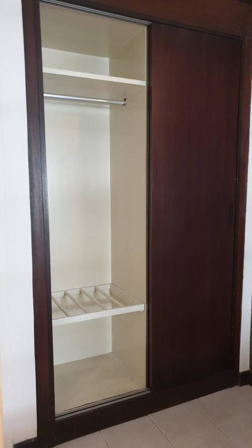 Zen Sukhumvit33 Hotell Bangkok Exteriör bild