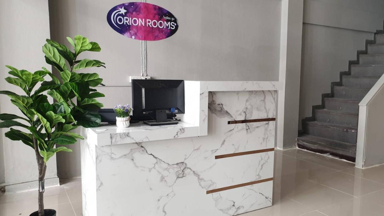 Zen Sukhumvit33 Hotell Bangkok Exteriör bild